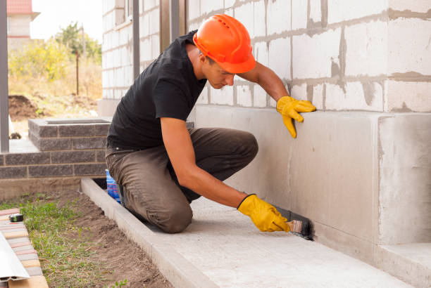 Waterproofing professionals working in Leon, KS